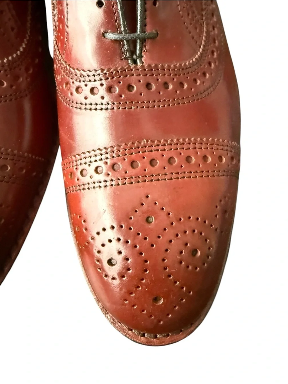Allen Edmonds Strand Oxblood Leather Oxford Brogue Dress Wingtip Men’s Size 9.5